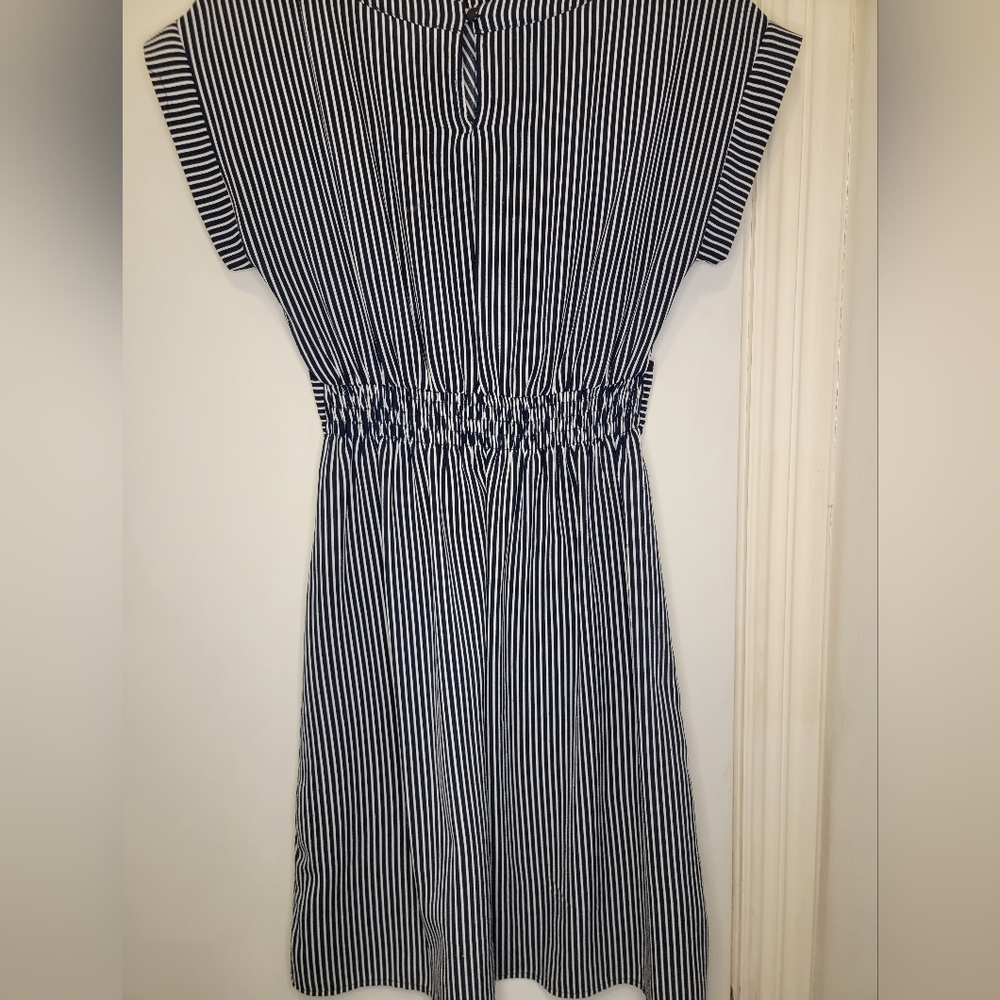 Striped dress - Picture 3 of 5